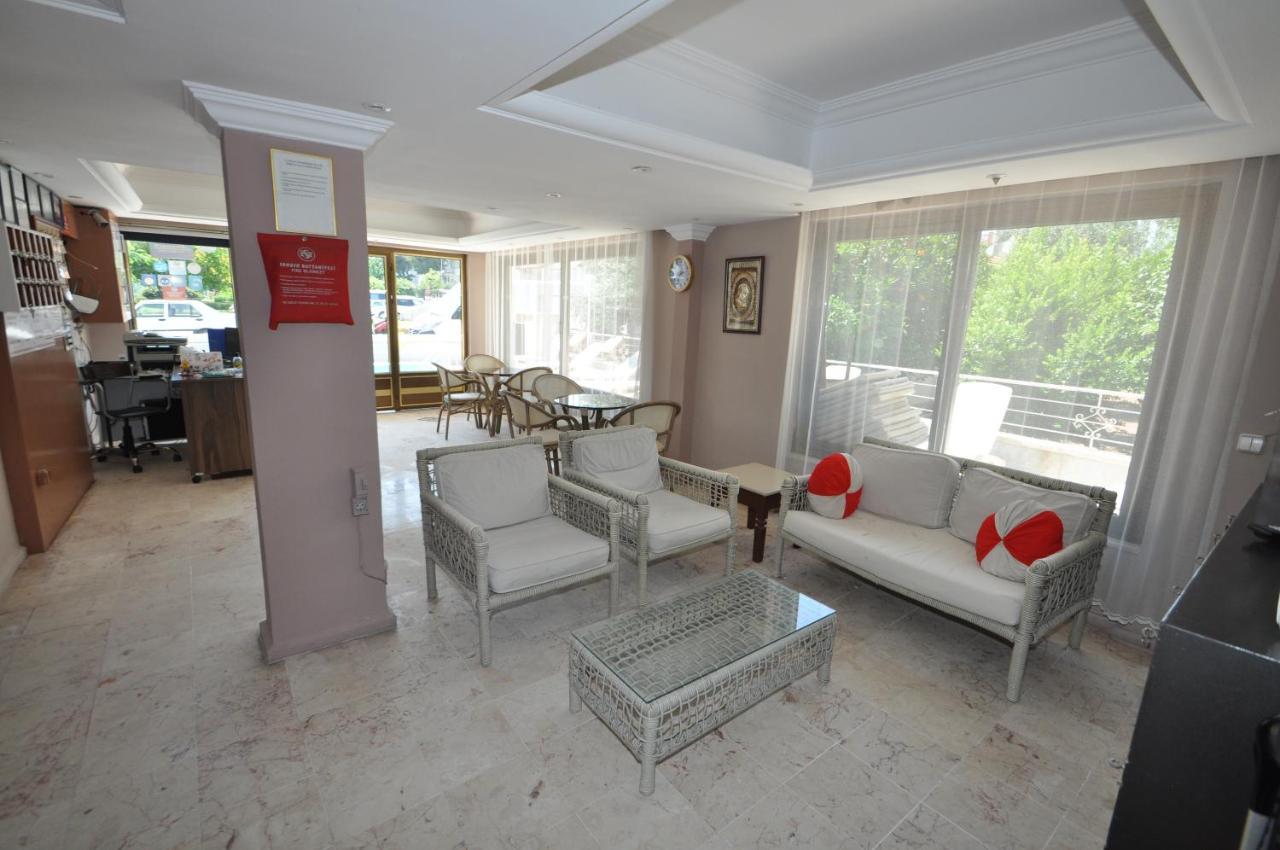 Defne & Zevkim Apart Otel Marmaris