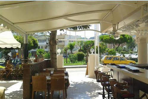 Defne & Zevkim Apart Otel Marmaris
